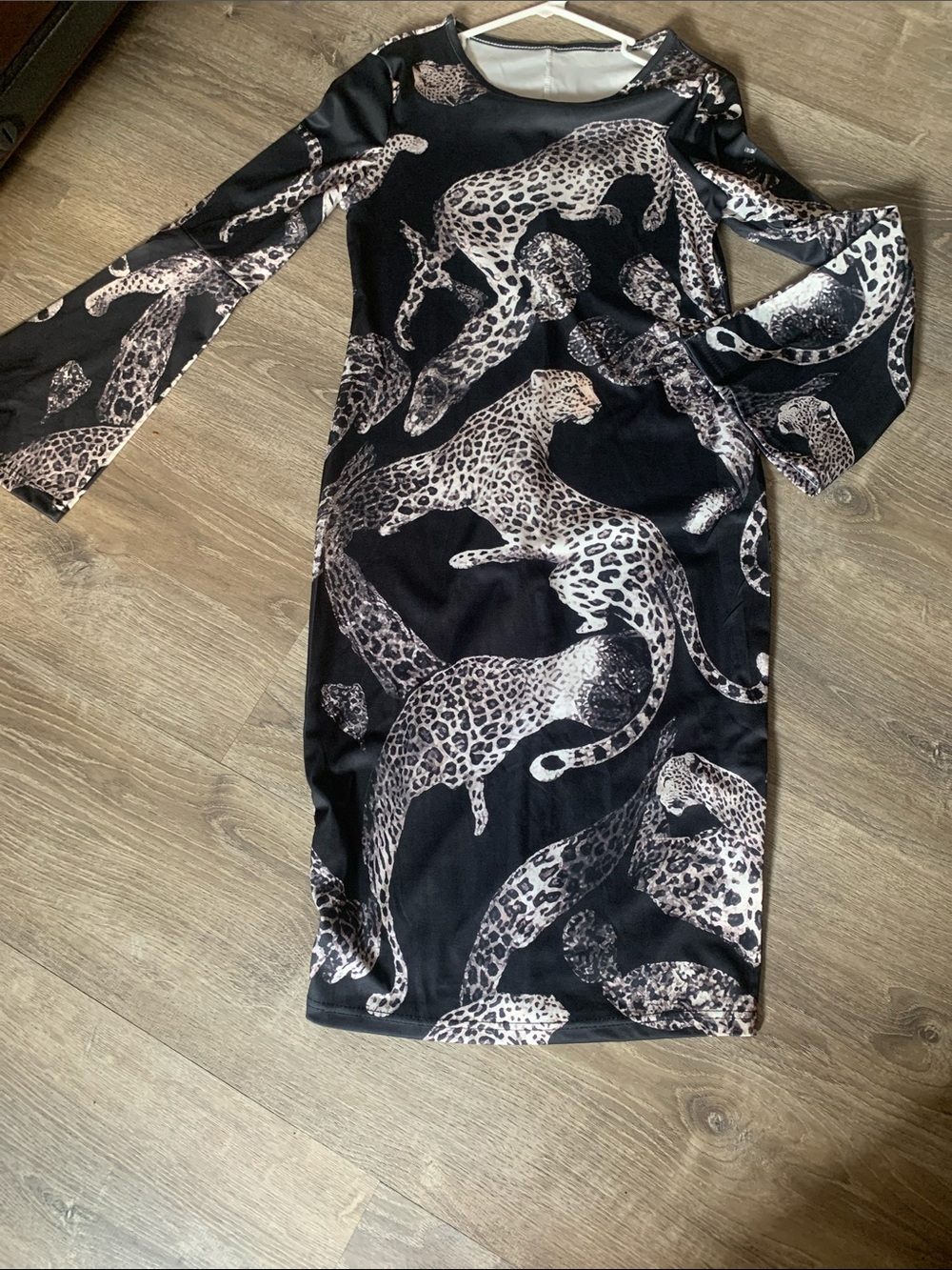 Leopard-Print Long Sleeve Bodycon Dress - Black